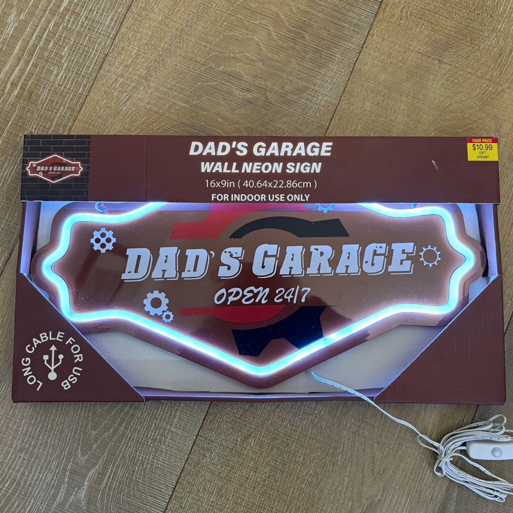 Hobby Lobby Dad's Garage "Open 24/7" LED Illuminated USB Wall Sign 16x9